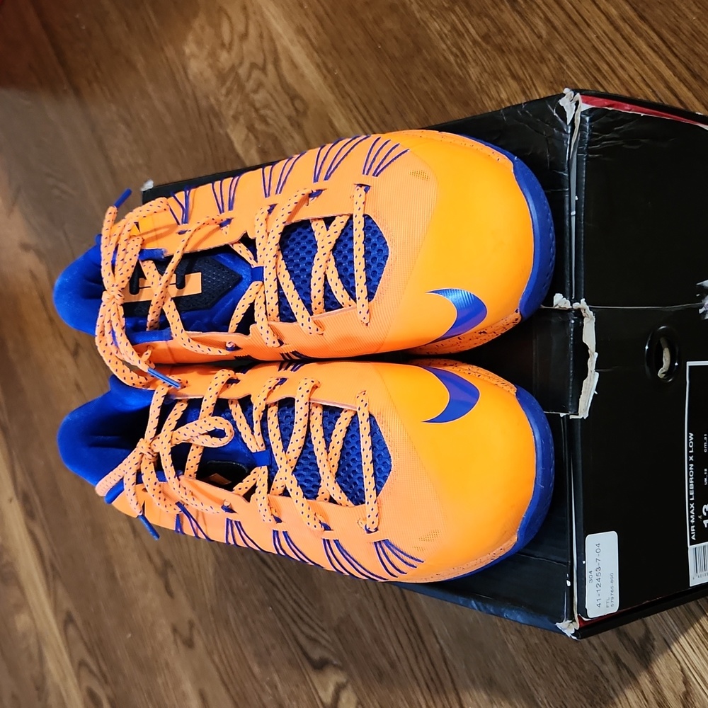 Air Max Labron X (10) Low Knicks sz 13